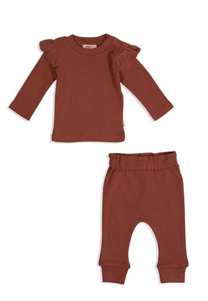 Baby Two-Piece Set with Ruffled Shoulders