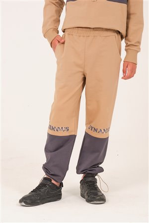 Unisex Kids’ Printed Jogger Sweatpants (Ages 8–15 Years)