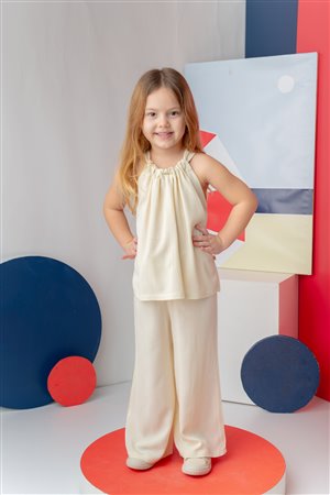 Girls' Sleeveless Blouse And Pants Set