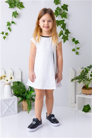 Girl'S Sleeveless Dress With Trim