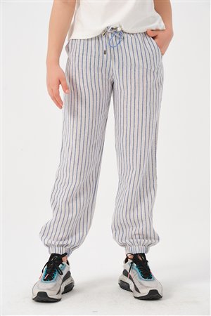 Young Girl'S Striped Pants